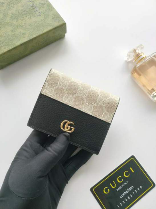 Picture of Gucci Wallets _SKUfw155082011fw